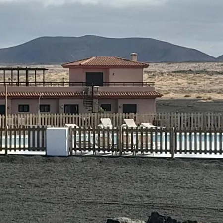 Casa El Hierro * Lajares
