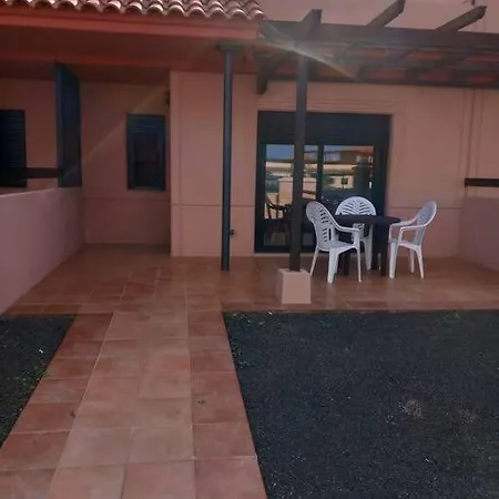 Casa El Hierro 라하레스